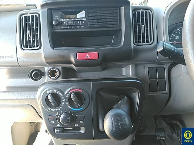 MITSUBISHI MINICAB VAN 2018