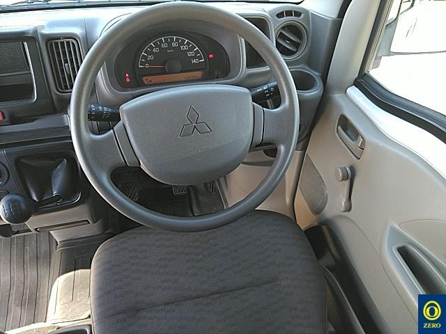 MITSUBISHI MINICAB VAN 2018