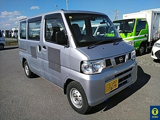 NISSAN CLIPPER VAN 2013