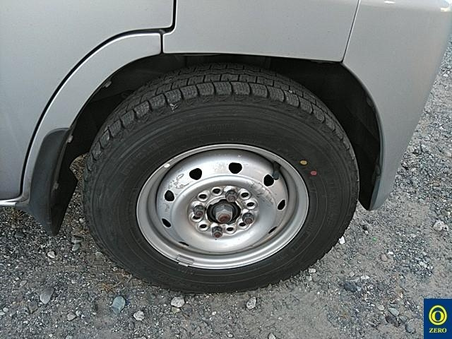 NISSAN CLIPPER VAN 2013