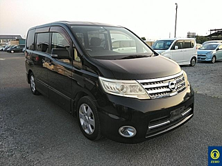 NISSAN SERENA 2010
