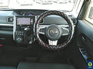 DAIHATSU TANTO 2014
