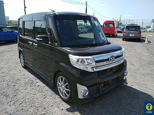 DAIHATSU TANTO 2014