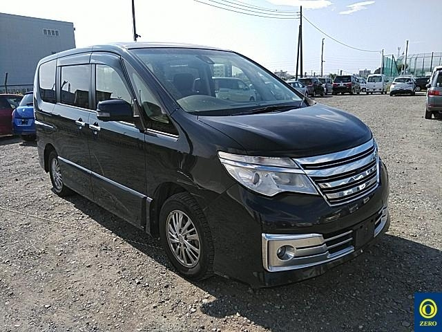 NISSAN SERENA 2015
