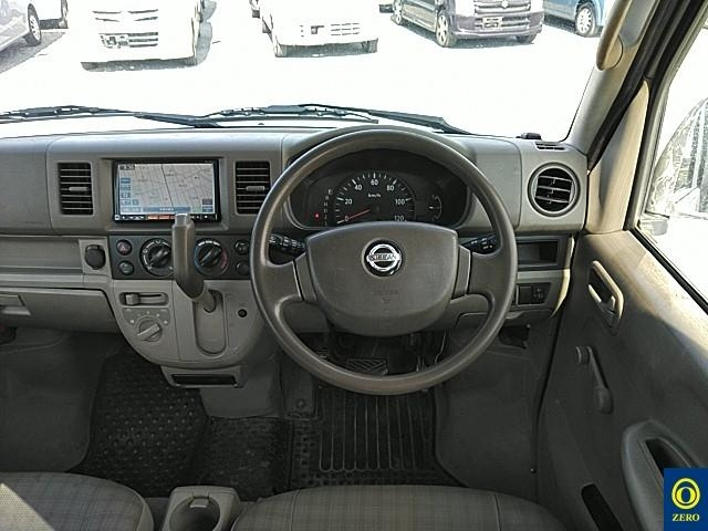 NISSAN CLIPPER VAN 2013