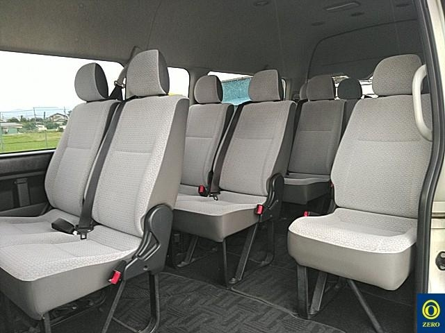 TOYOTA HIACE 2016