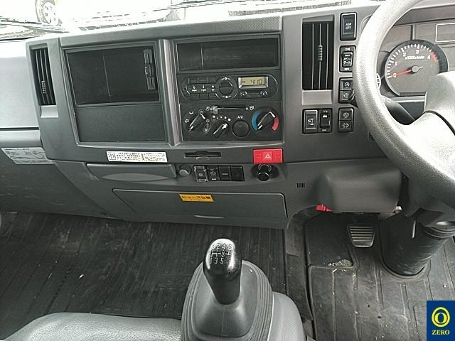 ISUZU ELF 2017