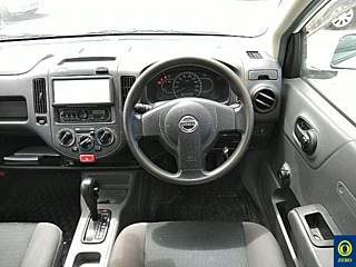 NISSAN AD 2015