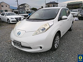 NISSAN LEAF 2013