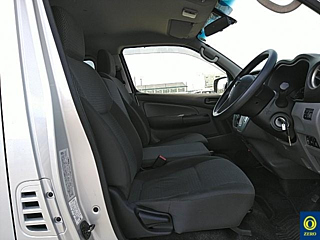 NISSAN CARAVAN VAN 2019