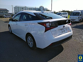 TOYOTA PRIUS 2020
