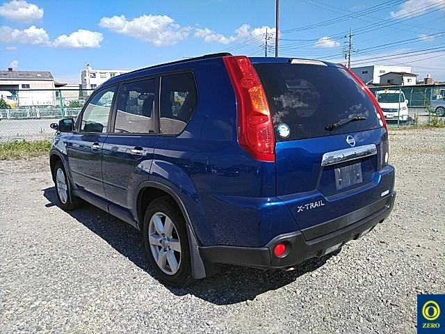 NISSAN X-TRAIL 2009