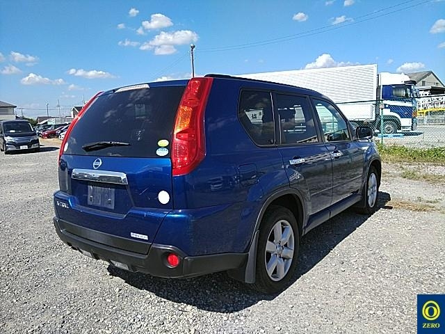 NISSAN X-TRAIL 2009