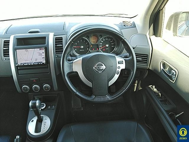 NISSAN X-TRAIL 2009