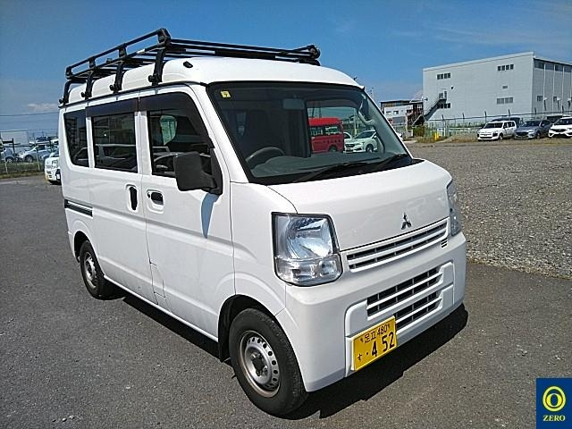 MITSUBISHI MINICAB VAN 2017