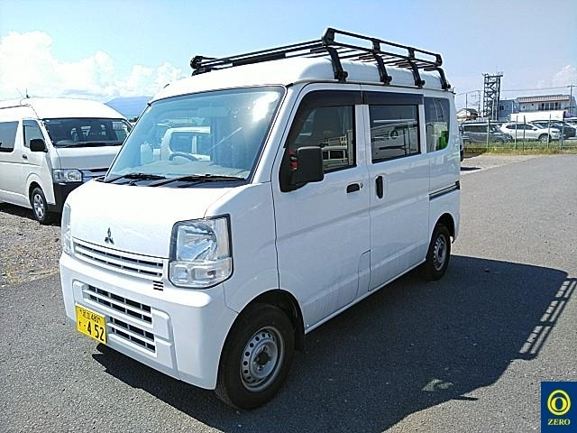 MITSUBISHI MINICAB VAN 2017