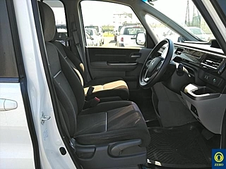 HONDA STEP WAGON 2017