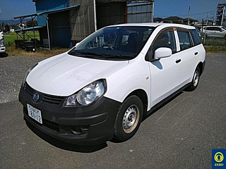 NISSAN AD 2015