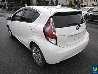 TOYOTA AQUA 2016
