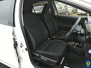 TOYOTA AQUA 2016