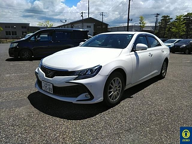 TOYOTA MARK X 2017