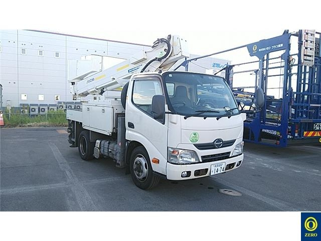 HINO DUTRO 2015