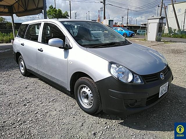 NISSAN AD 2013