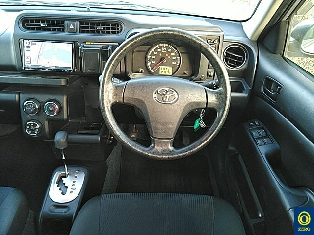 TOYOTA PROBOX 2016
