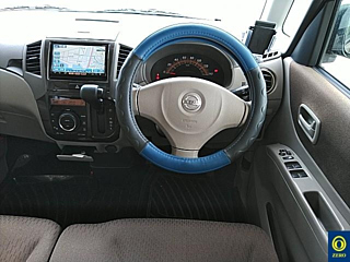 NISSAN ROOX 2012