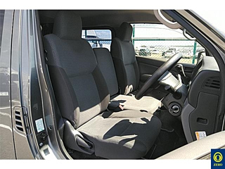 NISSAN CARAVAN VAN 2018