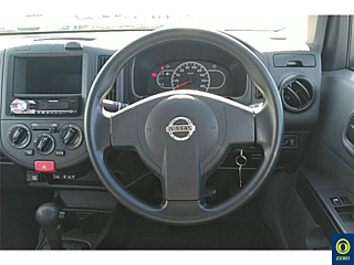 NISSAN AD 2018