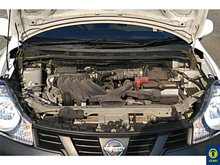 NISSAN AD 2019