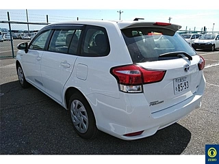 TOYOTA COROLLA FIELDER 2018