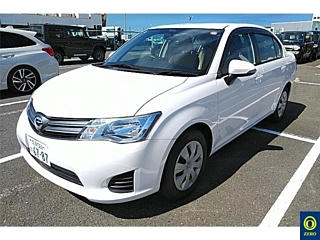 TOYOTA COROLLA AXIO 2013