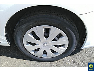 TOYOTA COROLLA AXIO 2013