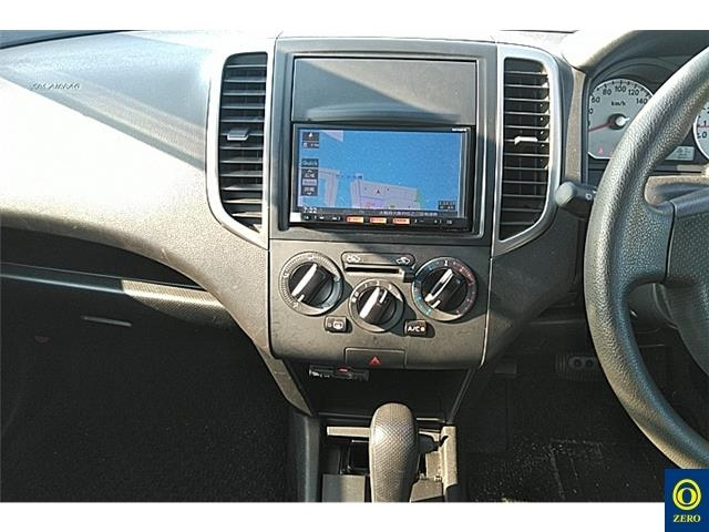 NISSAN WINGROAD 2017