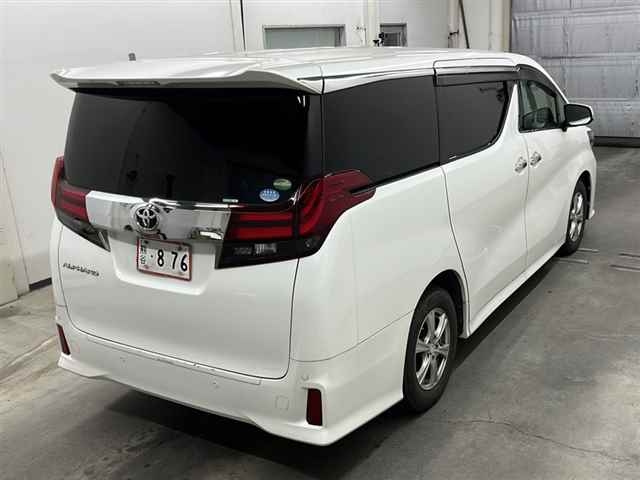 TOYOTA ALPHARD 2015