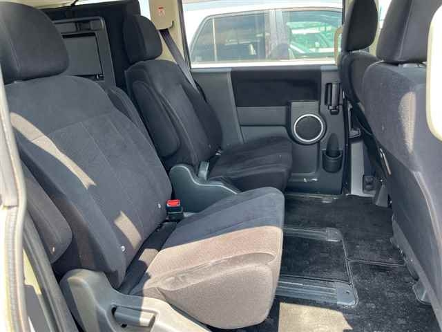 MITSUBISHI DELICA D5 2015
