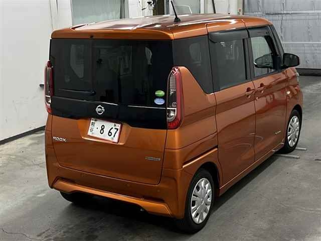 NISSAN ROOX 2021