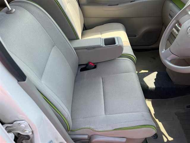 TOYOTA PIXIS SPACE 2017