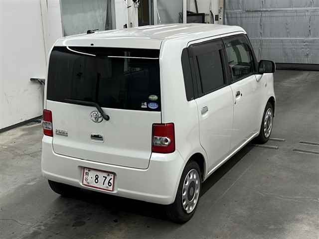 TOYOTA PIXIS SPACE 2017