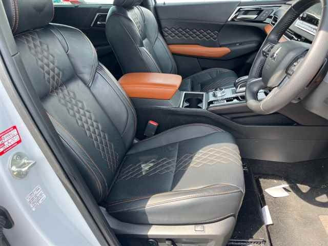 MITSUBISHI OUTLANDER PHEV 2022