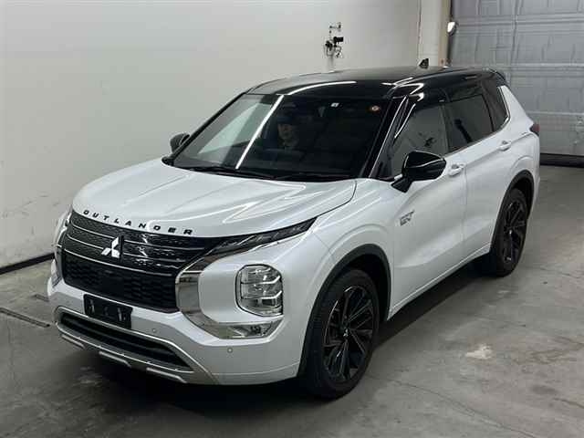 MITSUBISHI OUTLANDER PHEV 2022