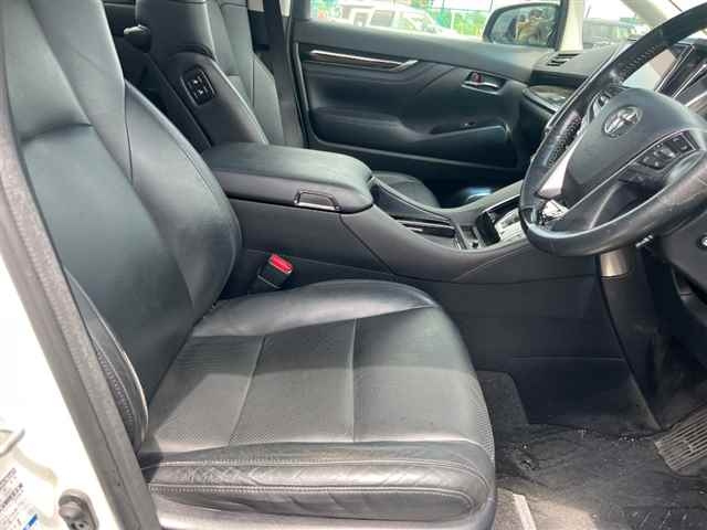 TOYOTA ALPHARD 2015