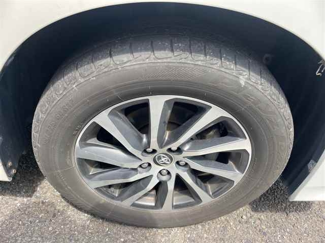 TOYOTA ALPHARD 2015