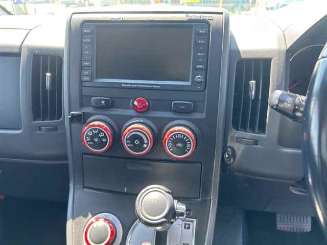 MITSUBISHI DELICA D5 2008