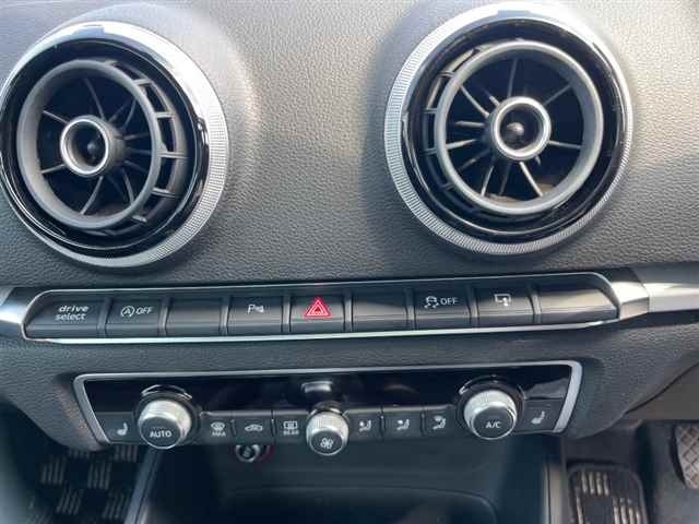 AUDI A3 2016