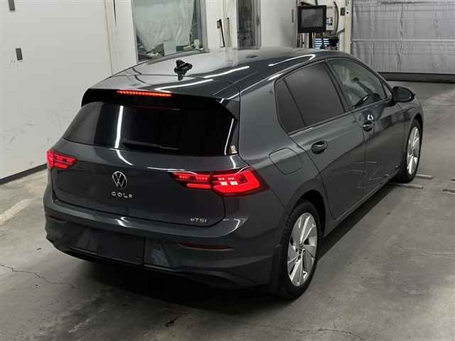 VOLKSWAGEN GOLF 2021