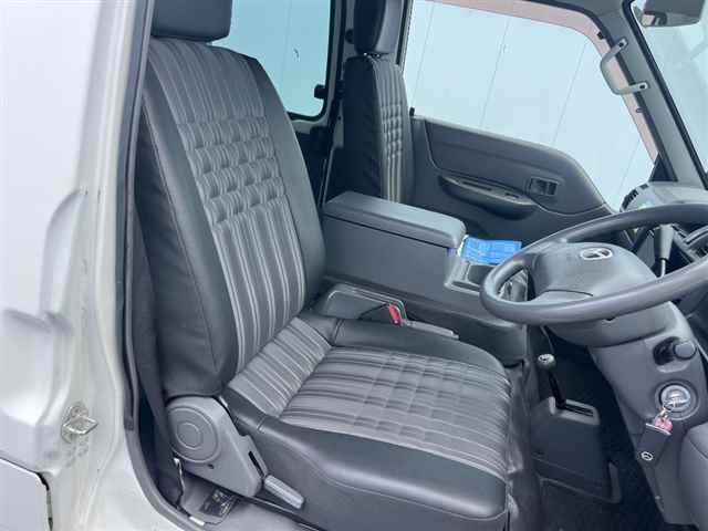 MAZDA BONGO VAN 2016