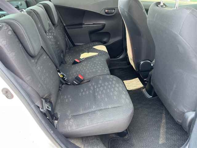 TOYOTA RACTIS 2014